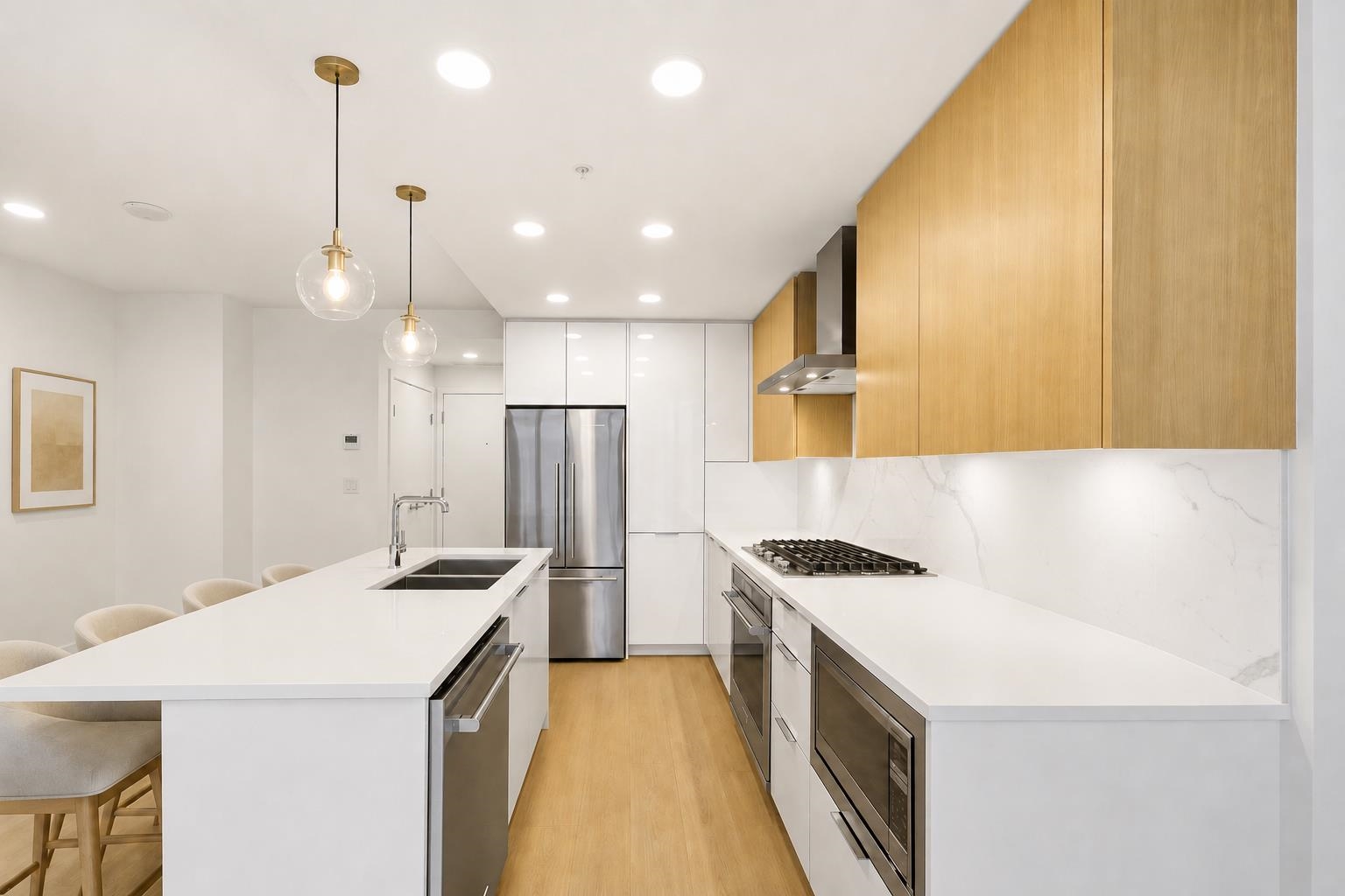 407 7769 PARK CRESCENT
