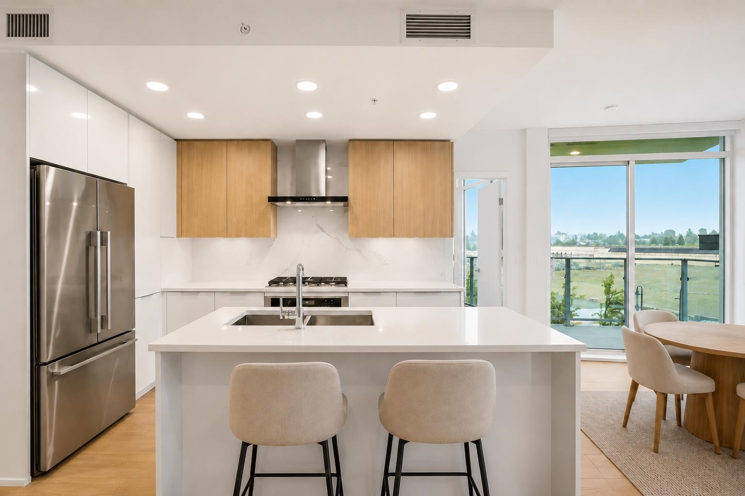 407 7769 PARK CRESCENT