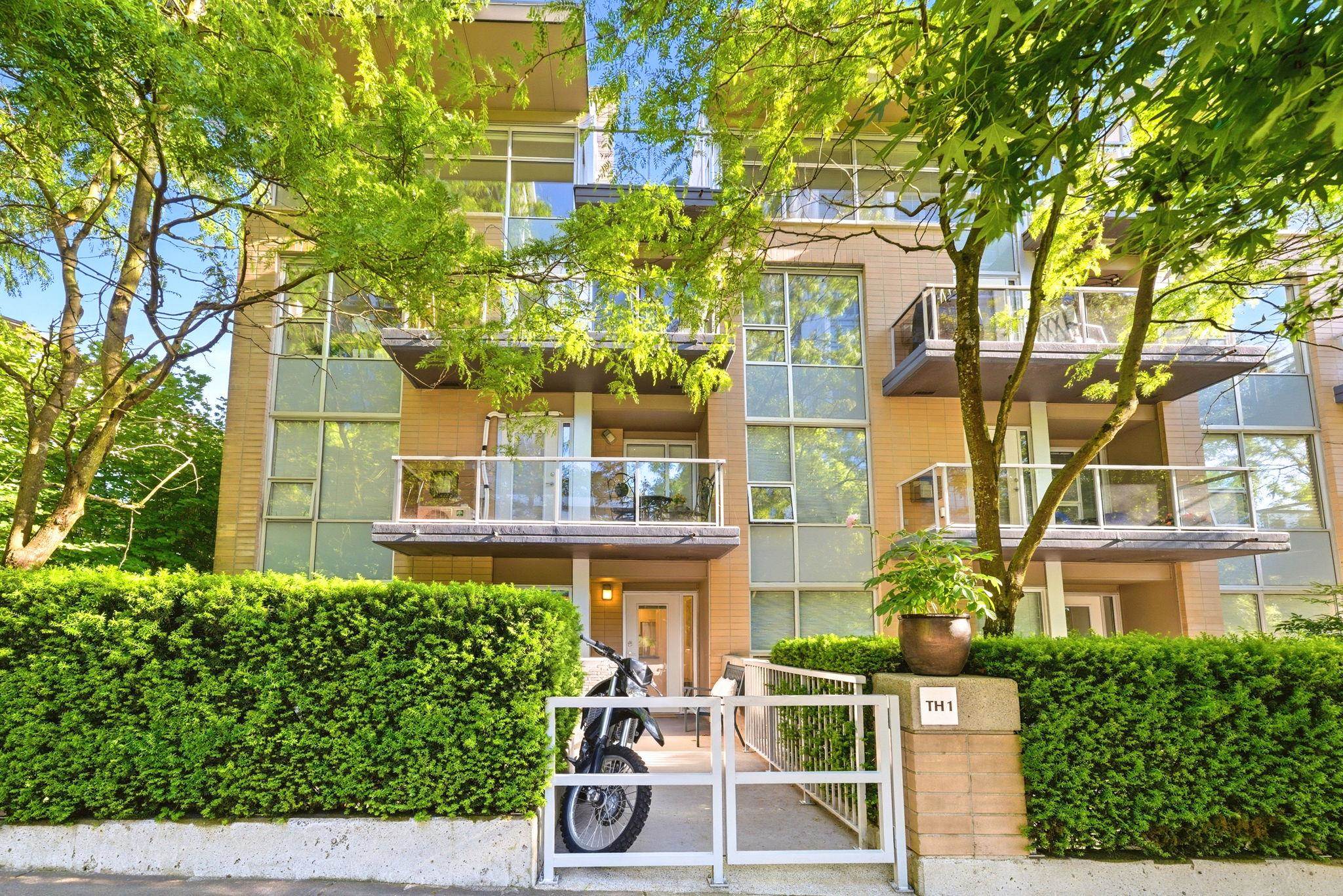 TH1 1288 CHESTERFIELD AVENUE