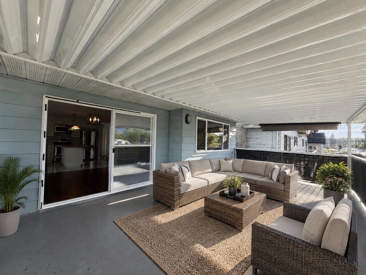 1944 PRAIRIE AVENUE