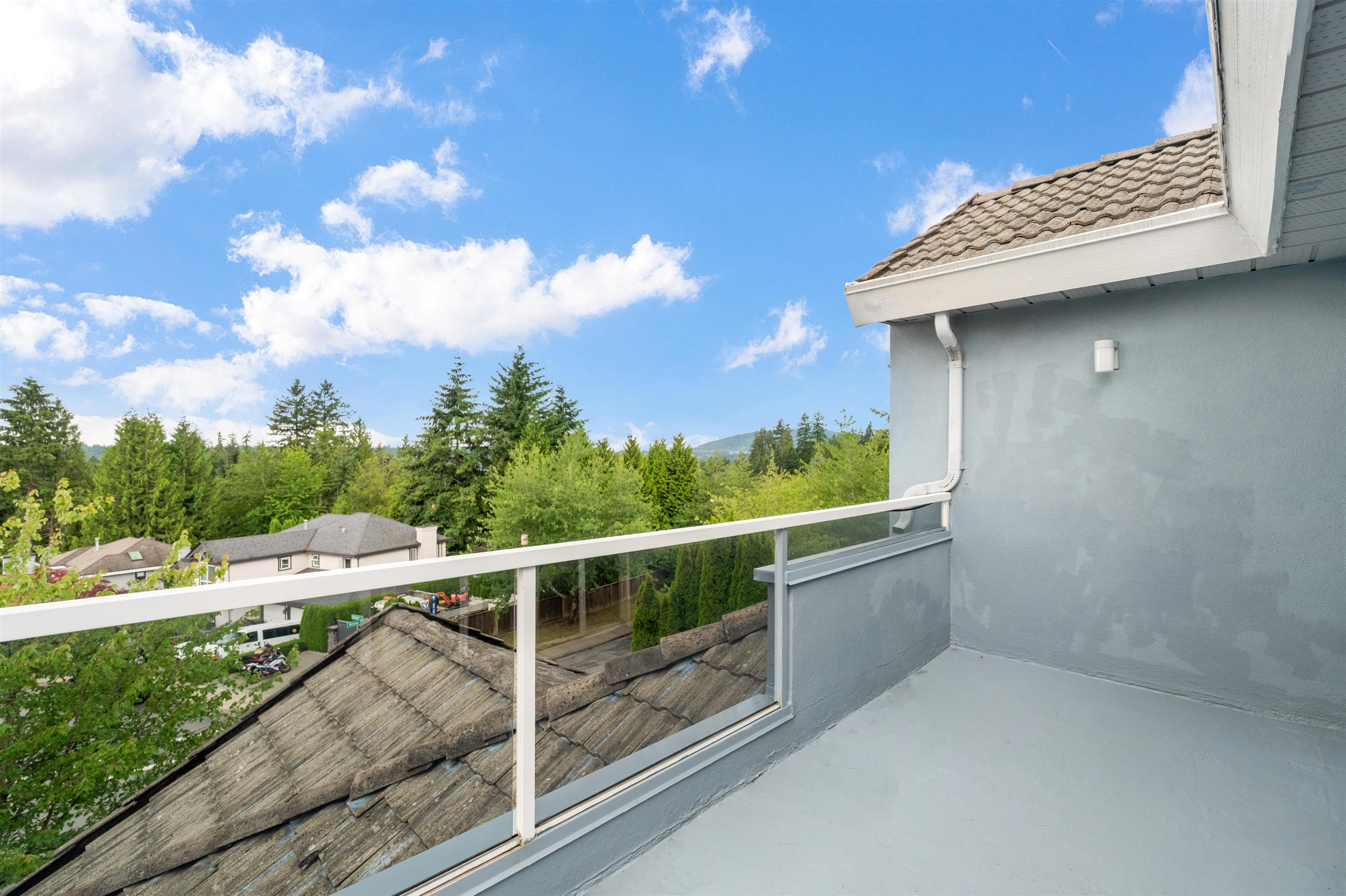 116 RAVINE DRIVE