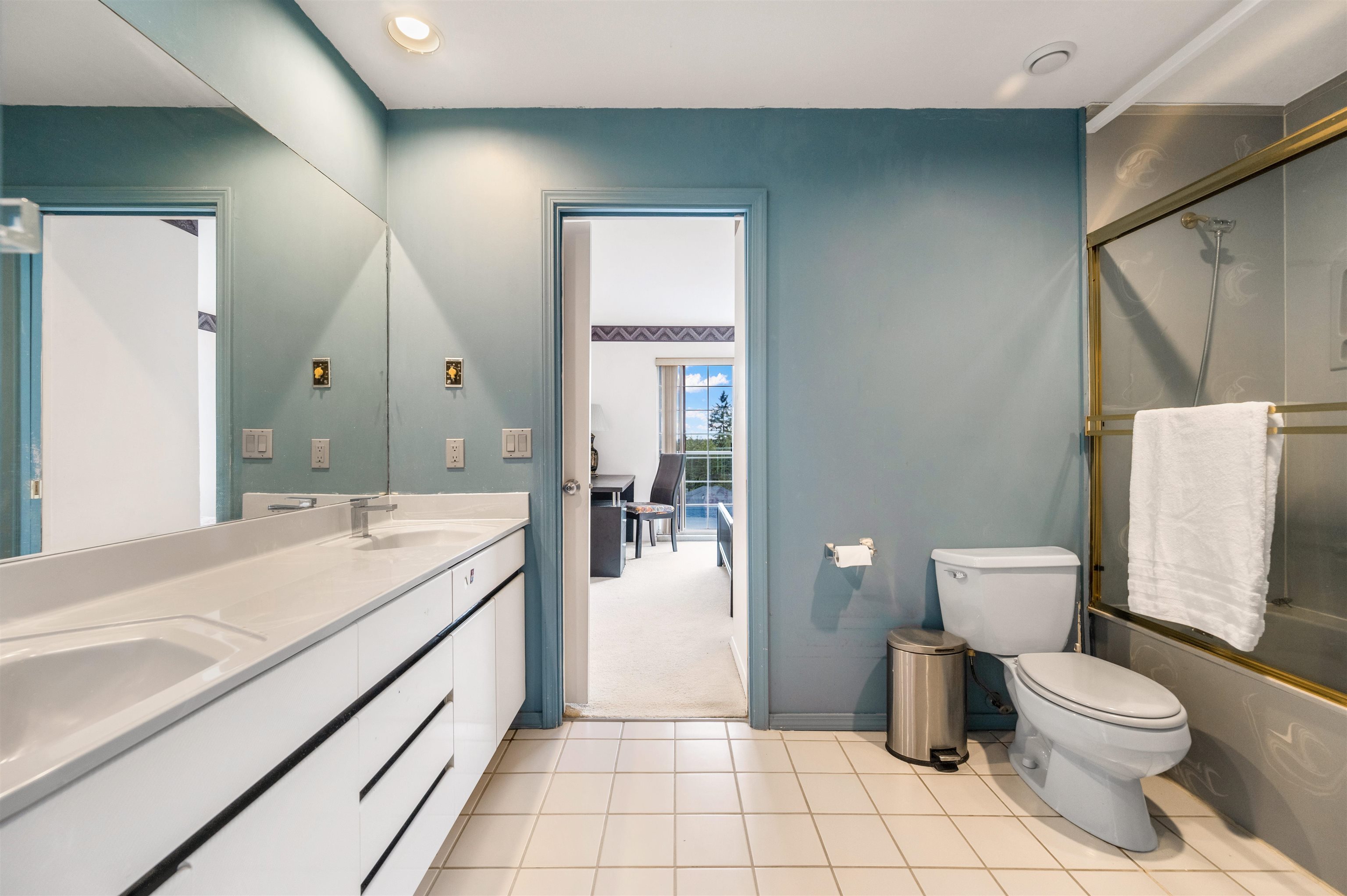 116 RAVINE DRIVE