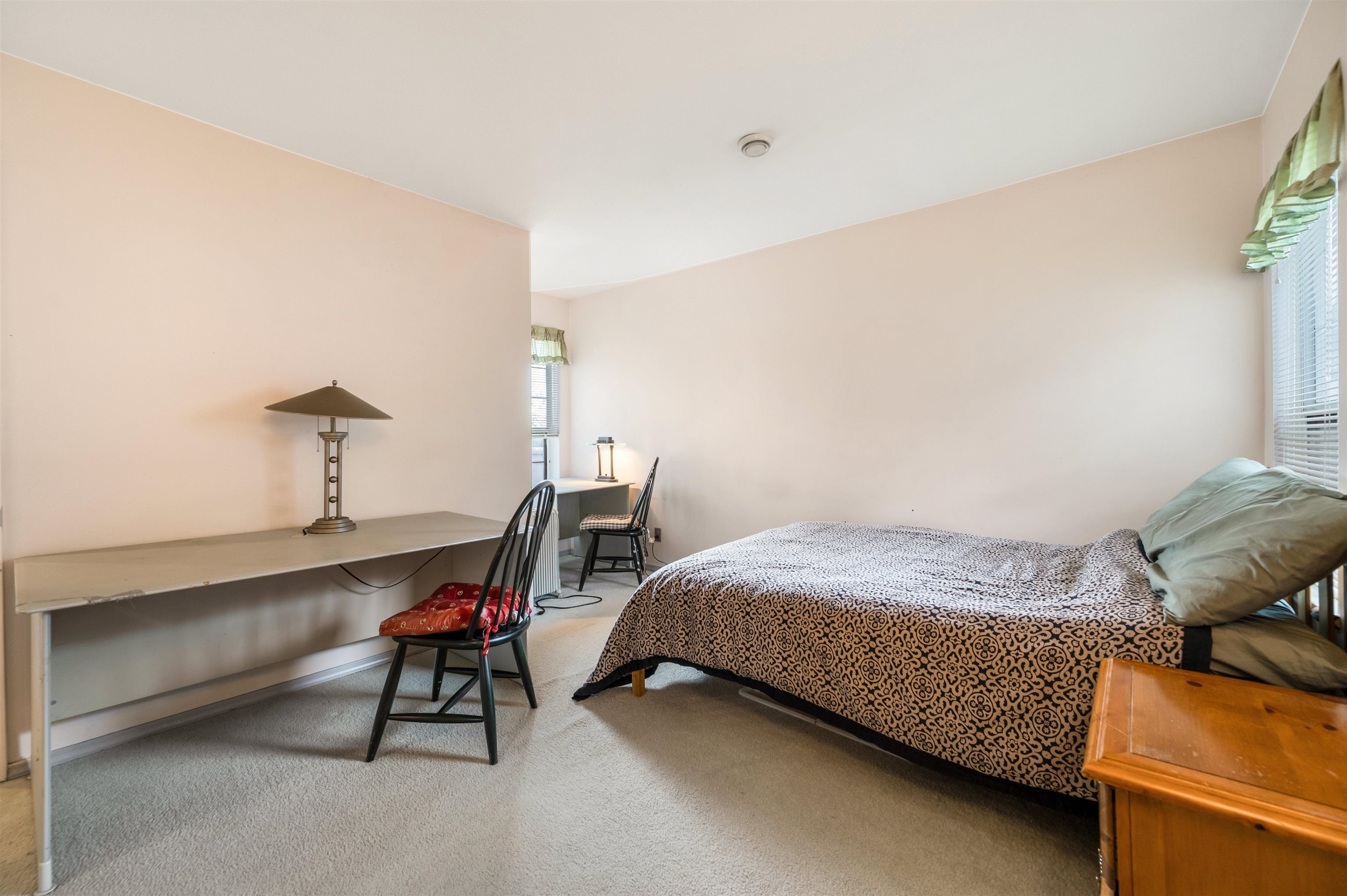116 RAVINE DRIVE