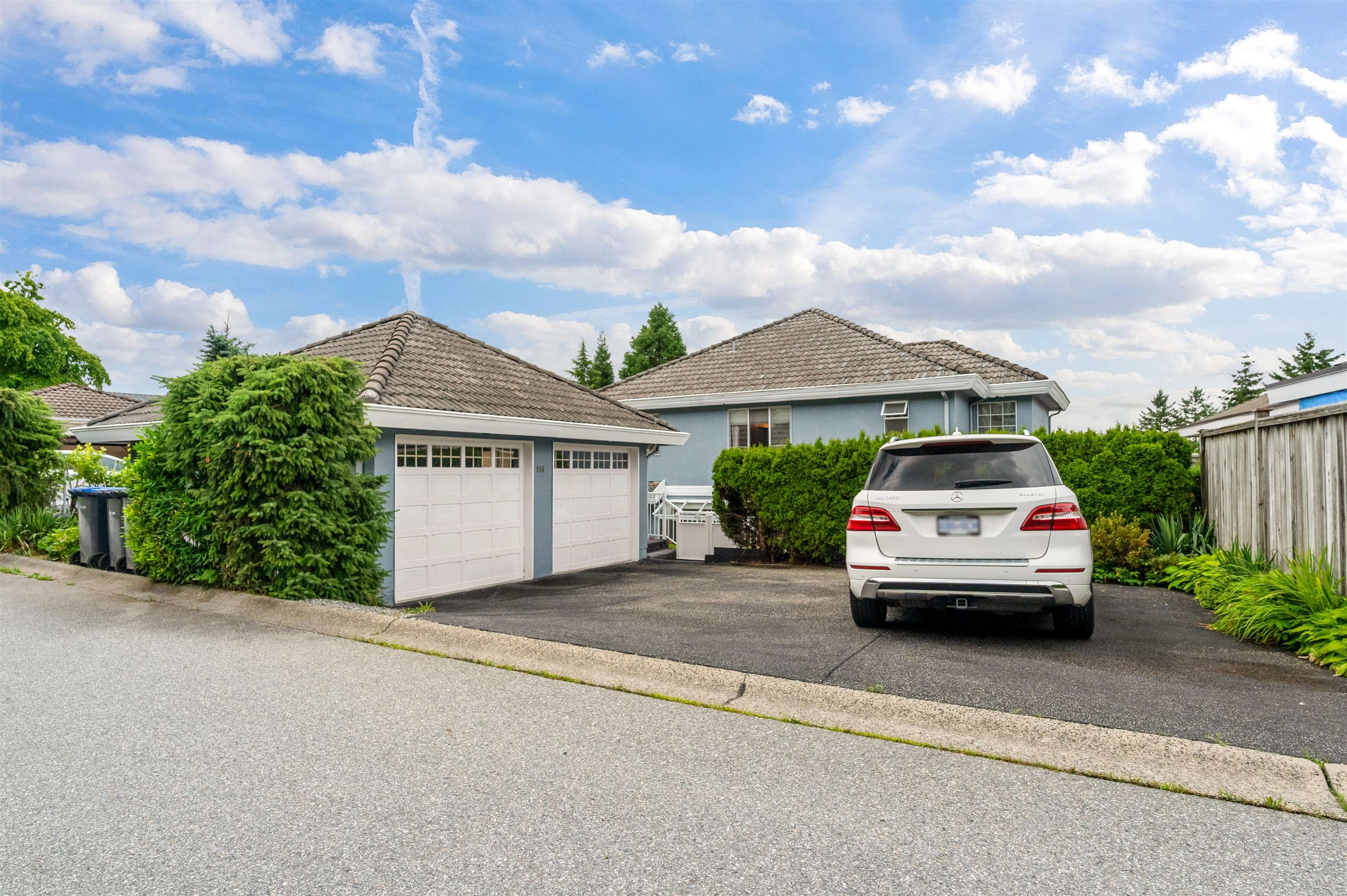 116 RAVINE DRIVE