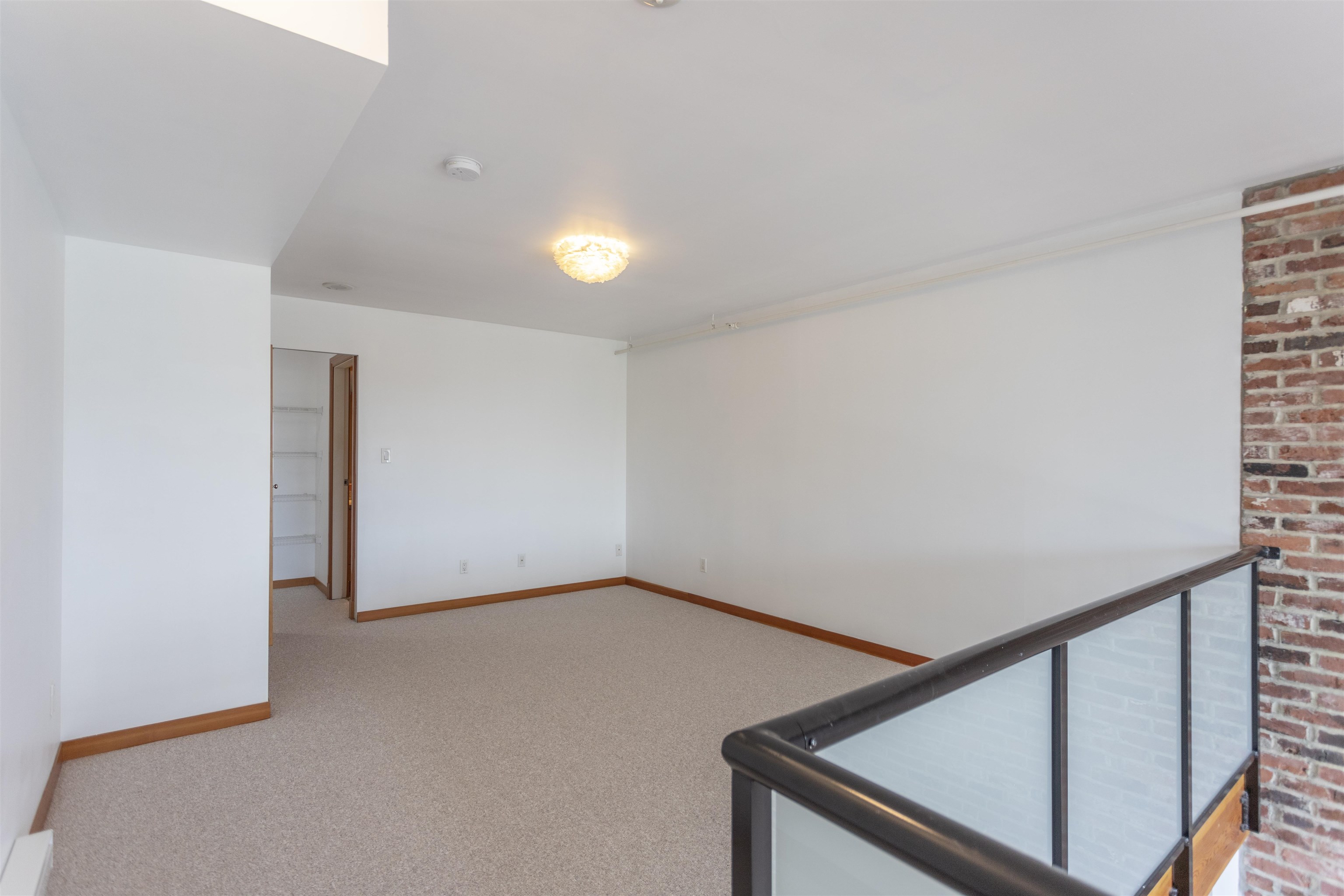 217 10 RENAISSANCE SQUARE