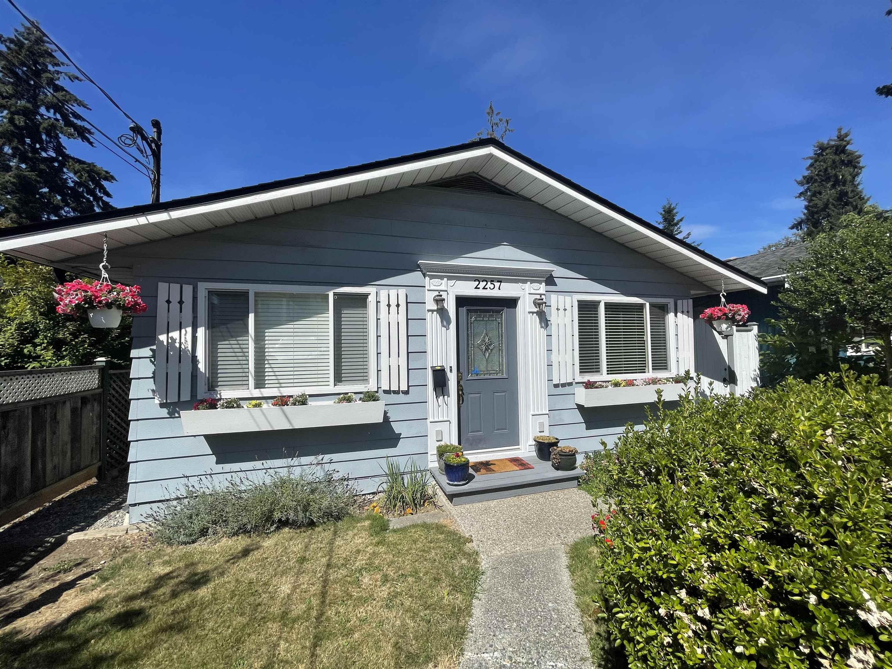 2257 HAWTHORNE AVENUE