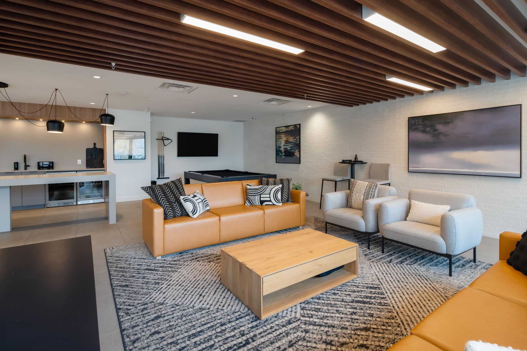 326 55 KLAHANIE DRIVE