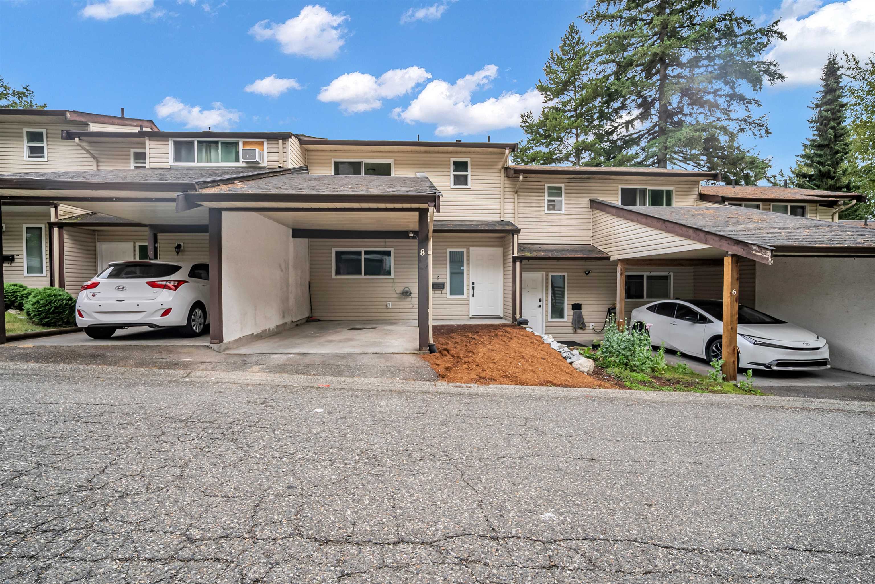 8 32705 FRASER CRESCENT