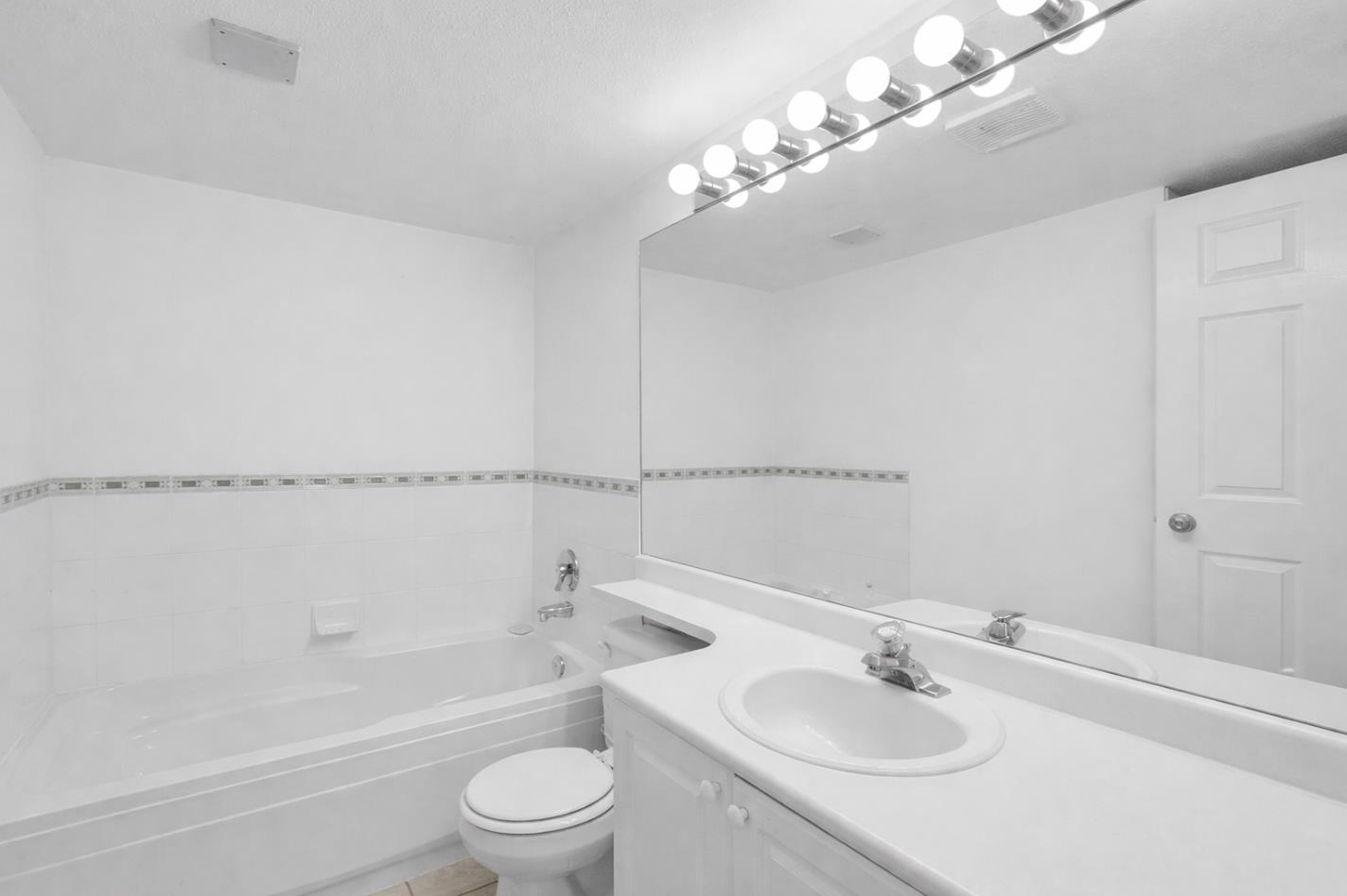 313 3085 PRIMROSE LANE
