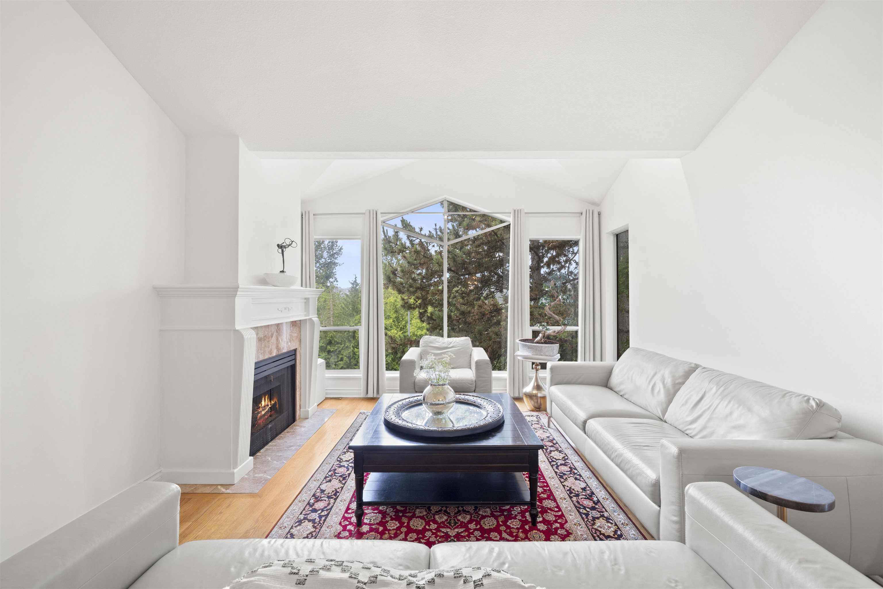 40 1238 EASTERN DRIVE