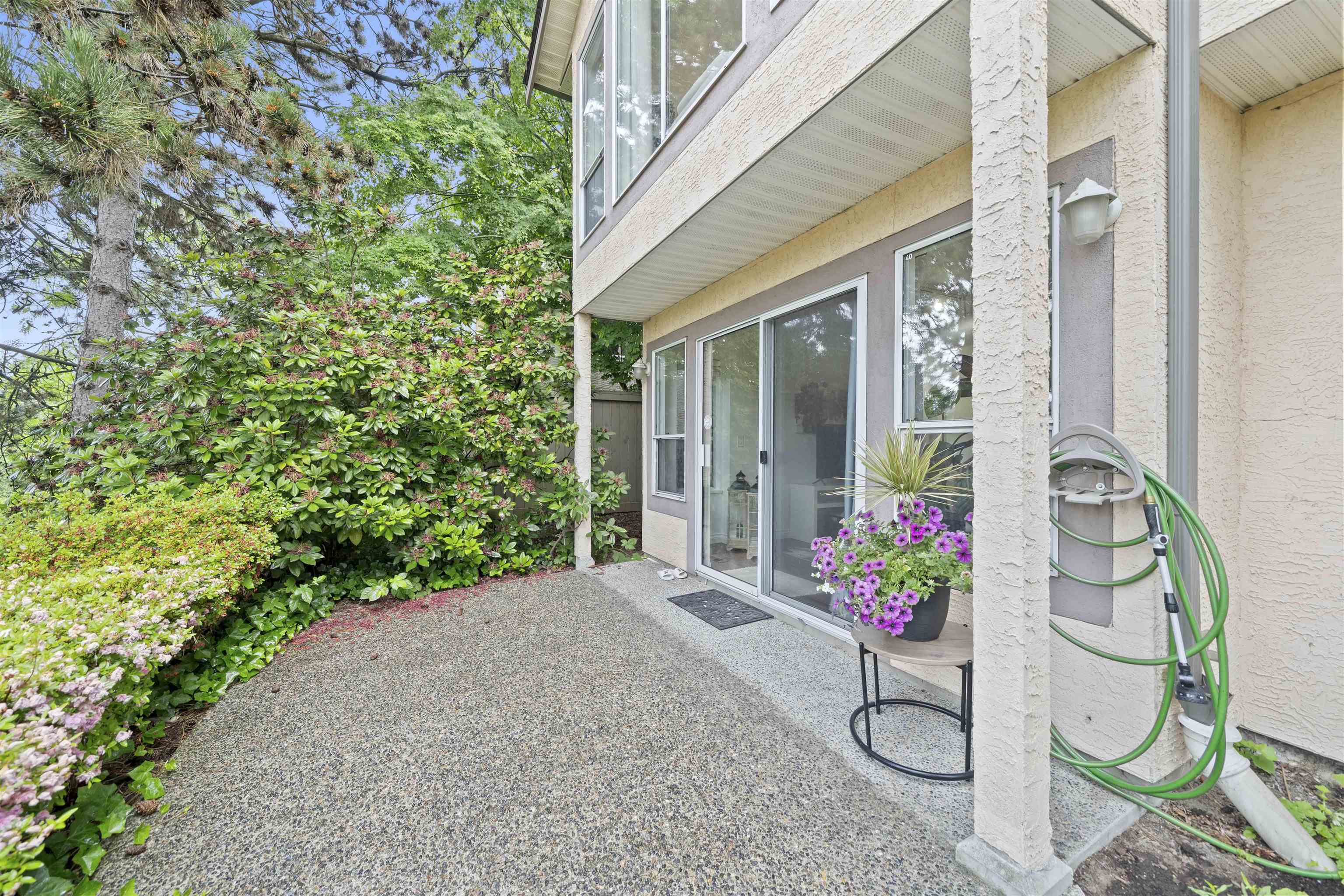 40 1238 EASTERN DRIVE