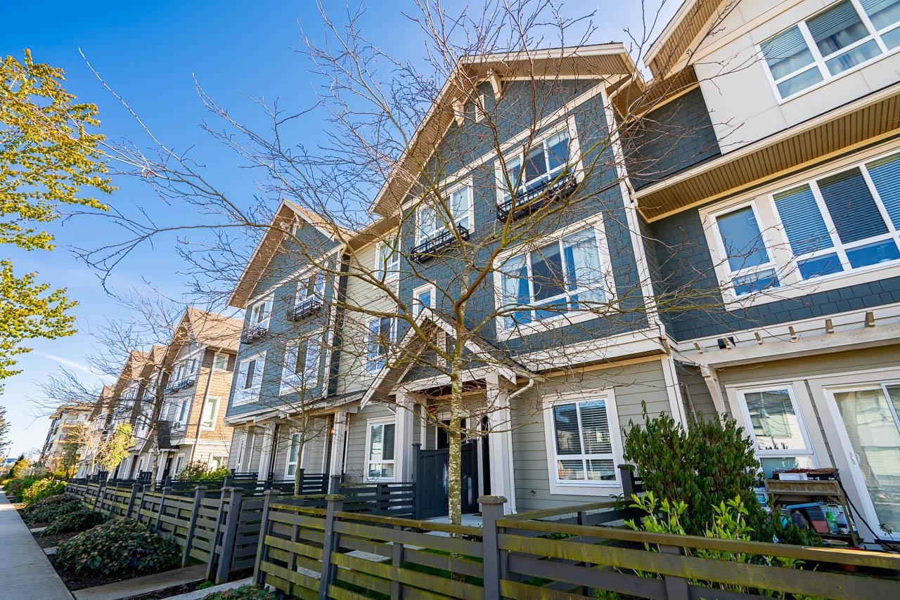 1894 OSPREY DRIVE
