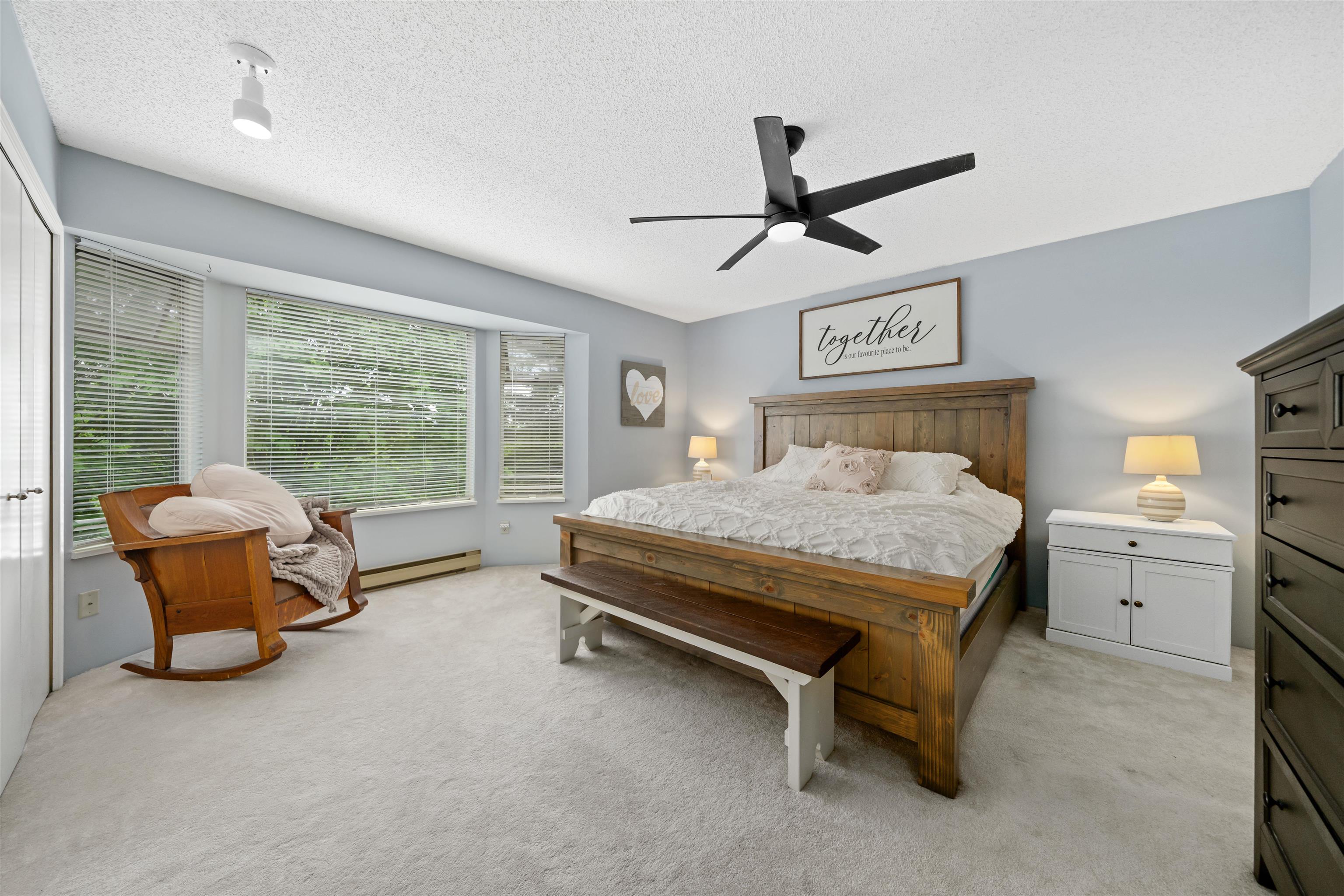 175 1140 CASTLE CRESCENT
