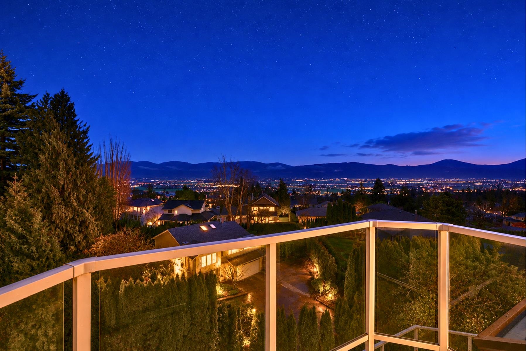 2247 MOUNTAIN DRIVE