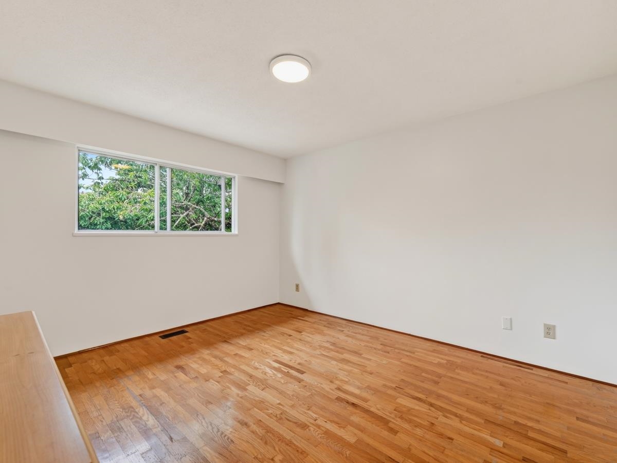 6031 ALTA COURT