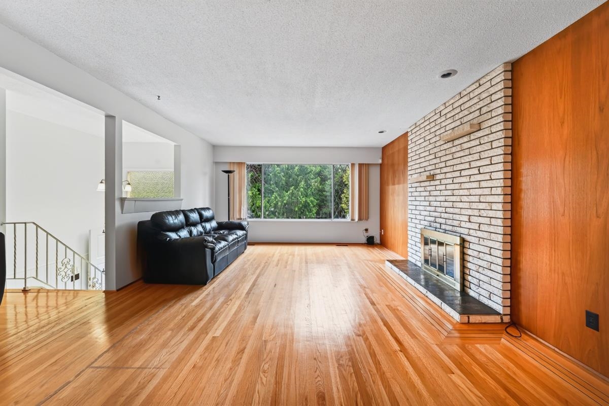6031 ALTA COURT