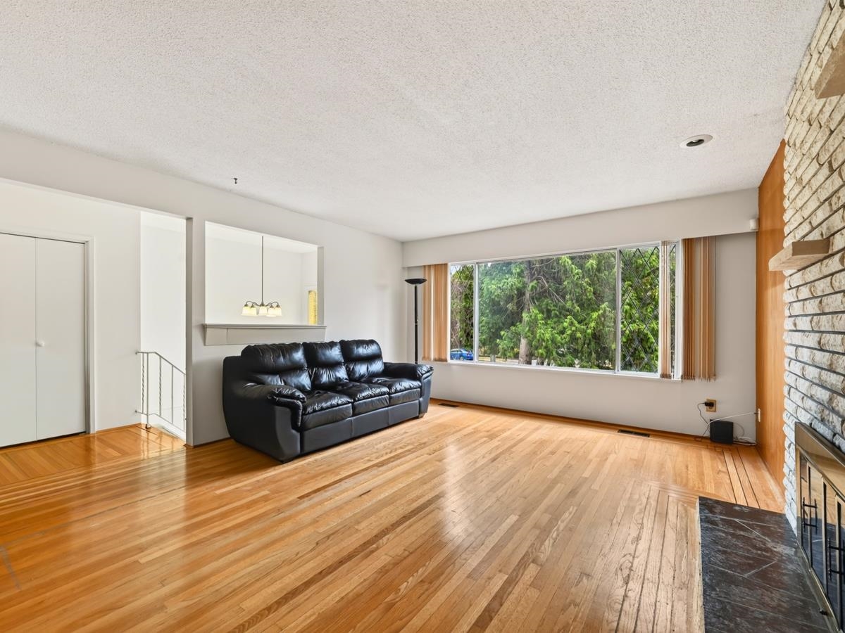 6031 ALTA COURT