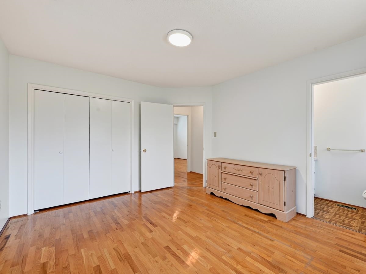6031 ALTA COURT
