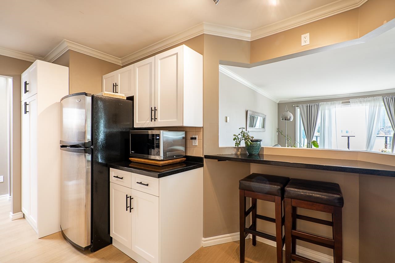 313 1830 E SOUTHMERE CRESCENT