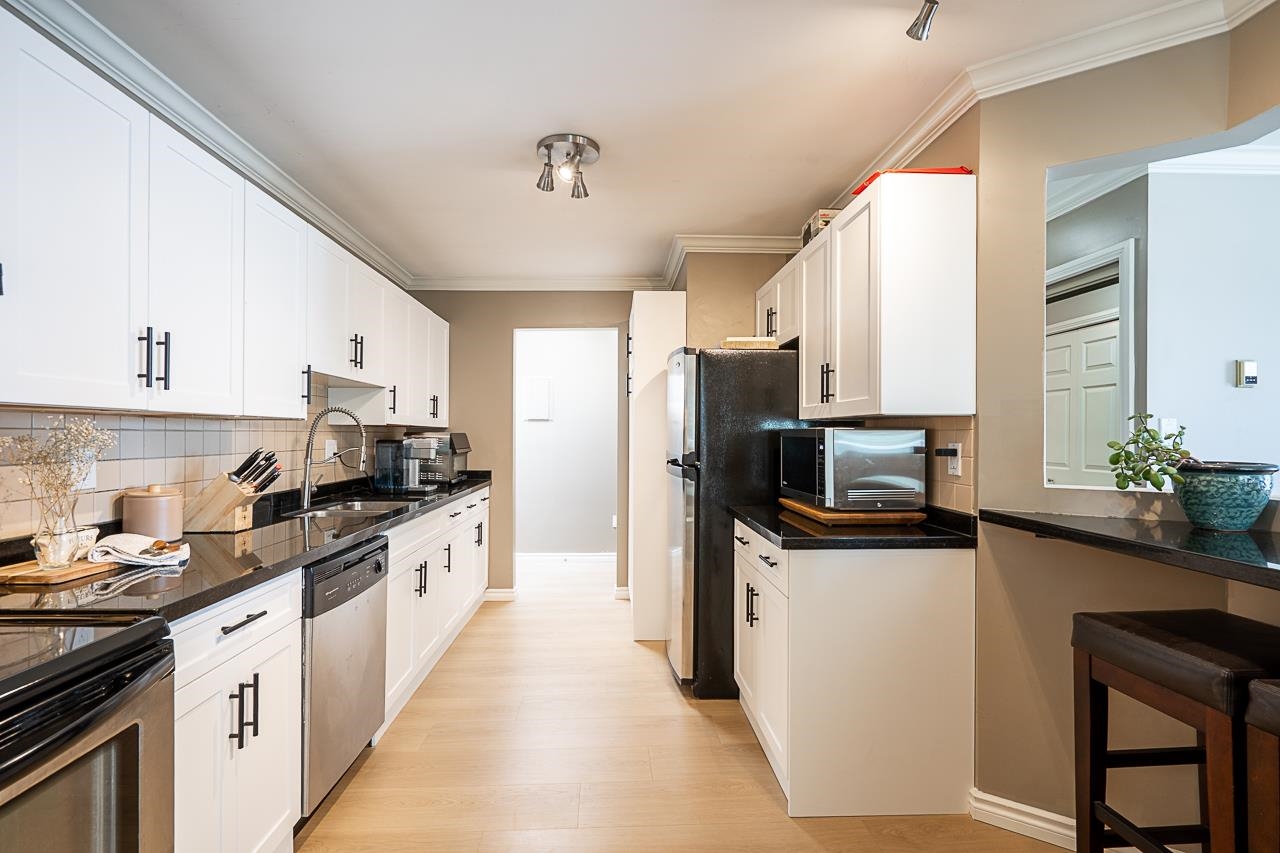 313 1830 E SOUTHMERE CRESCENT