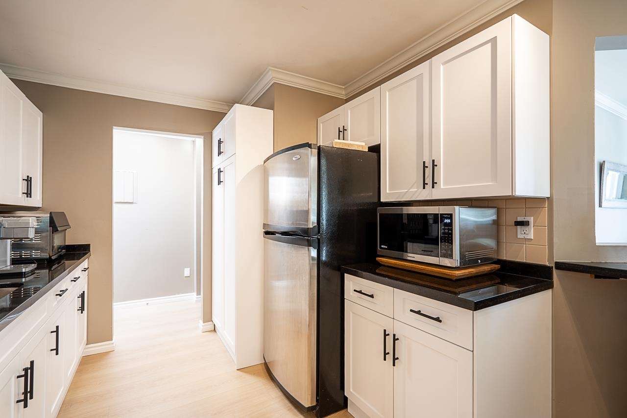 313 1830 E SOUTHMERE CRESCENT