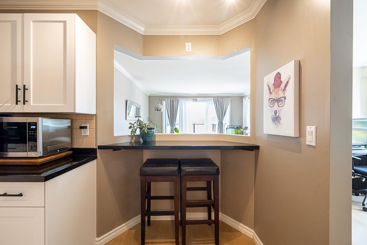 313 1830 E SOUTHMERE CRESCENT