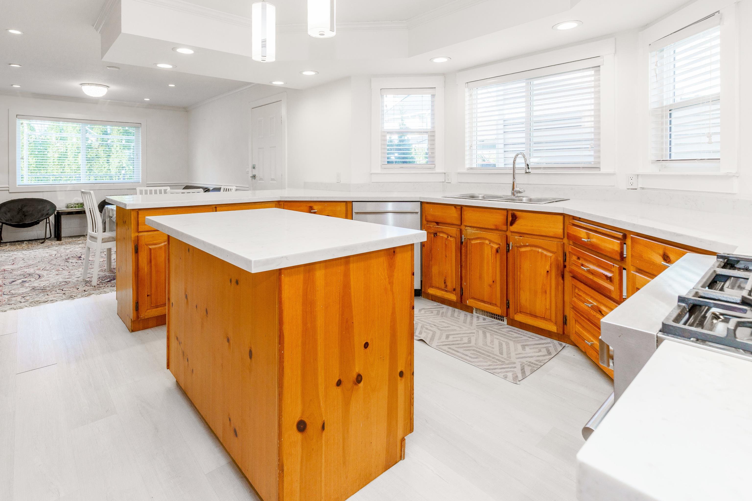 8843 WOOLER TERRACE