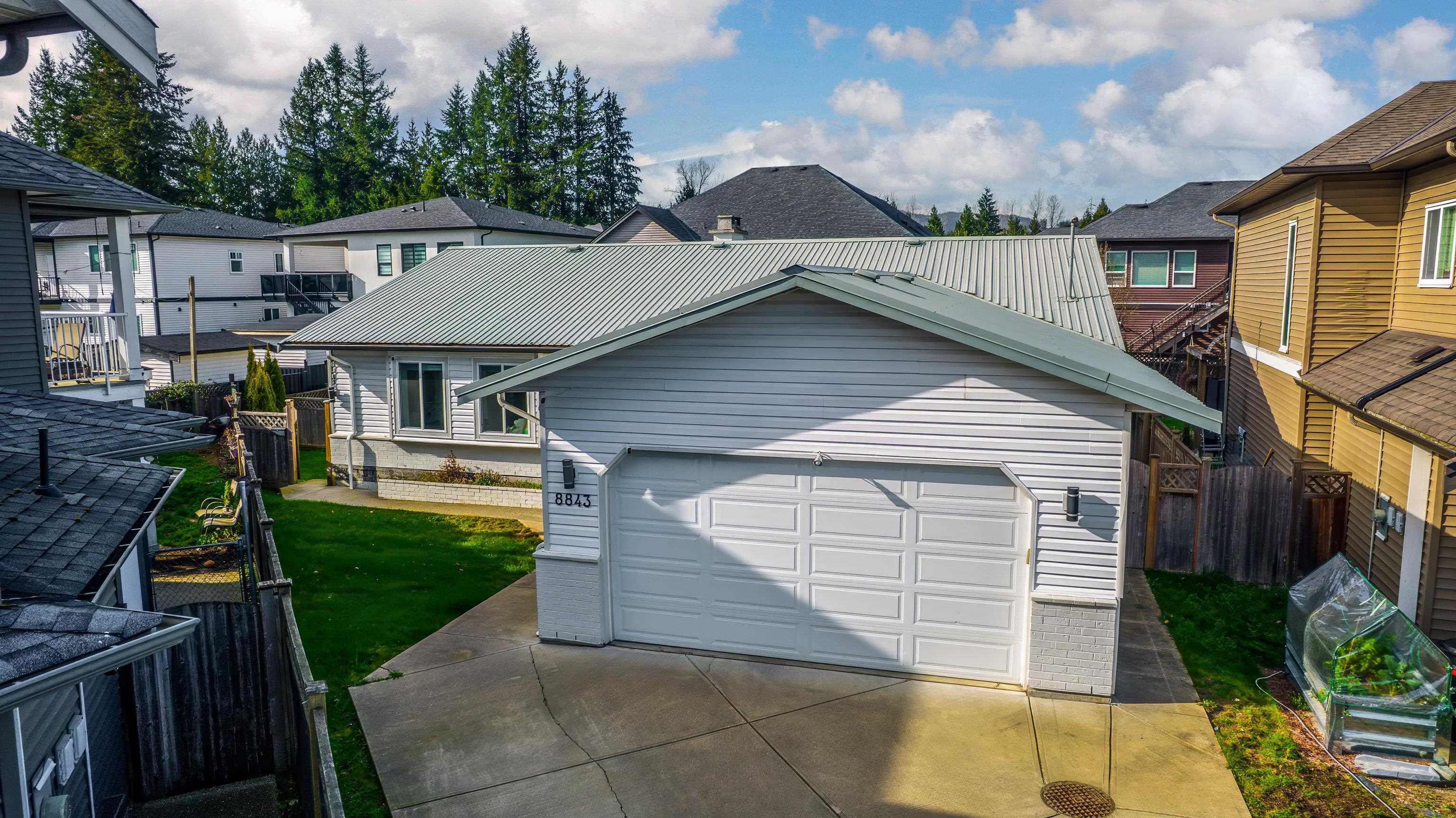 8843 WOOLER TERRACE