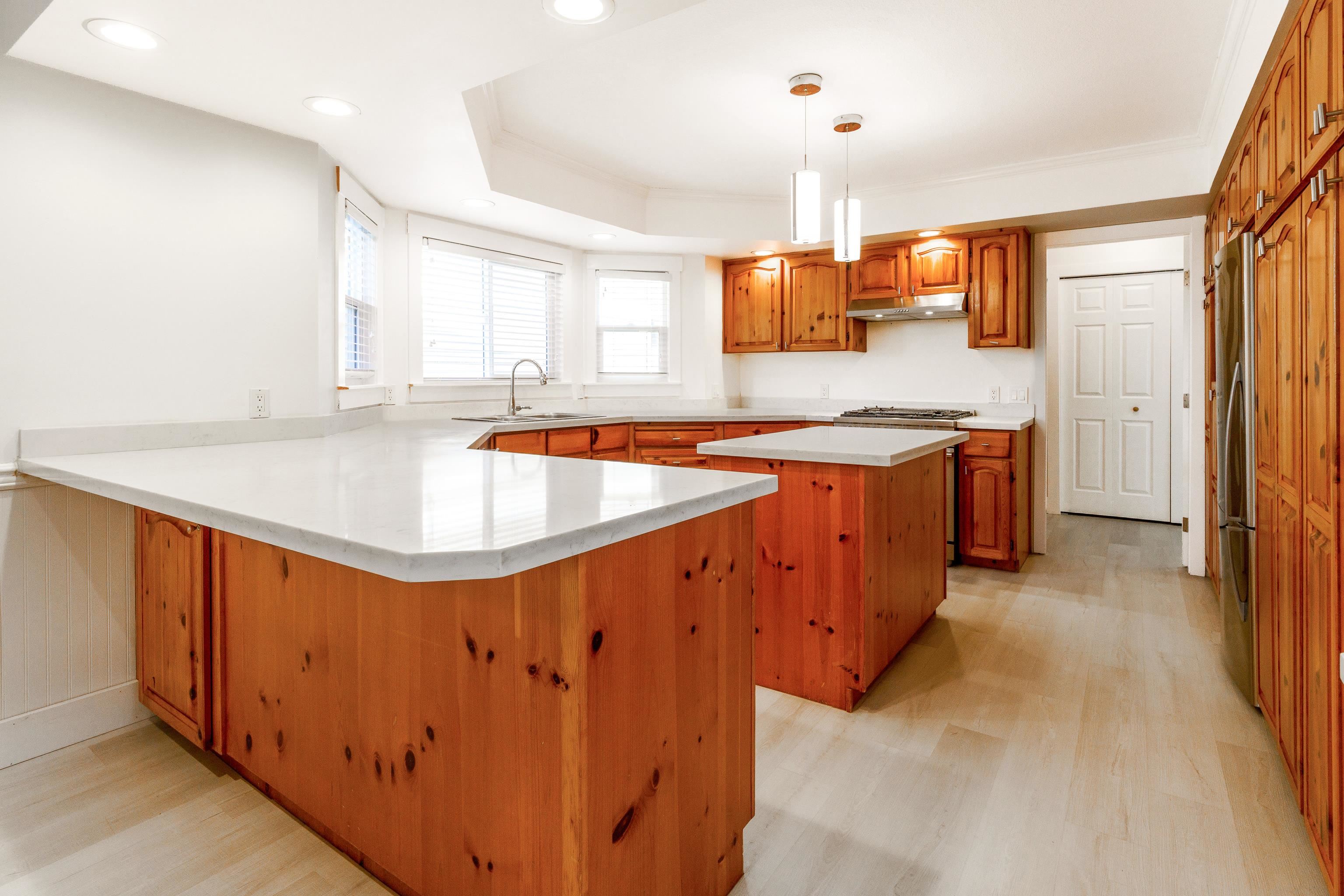 8843 WOOLER TERRACE