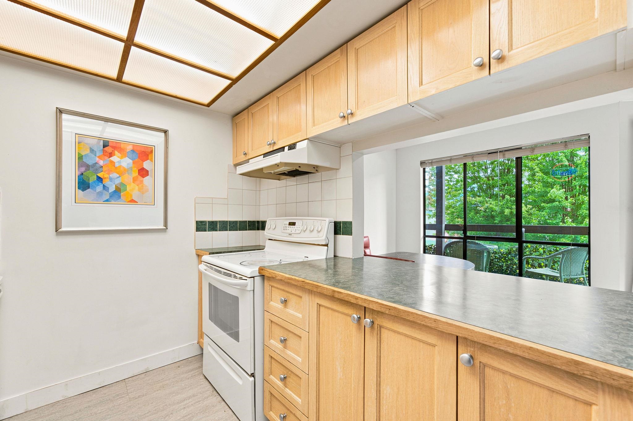 104 2181 PANORAMA DRIVE