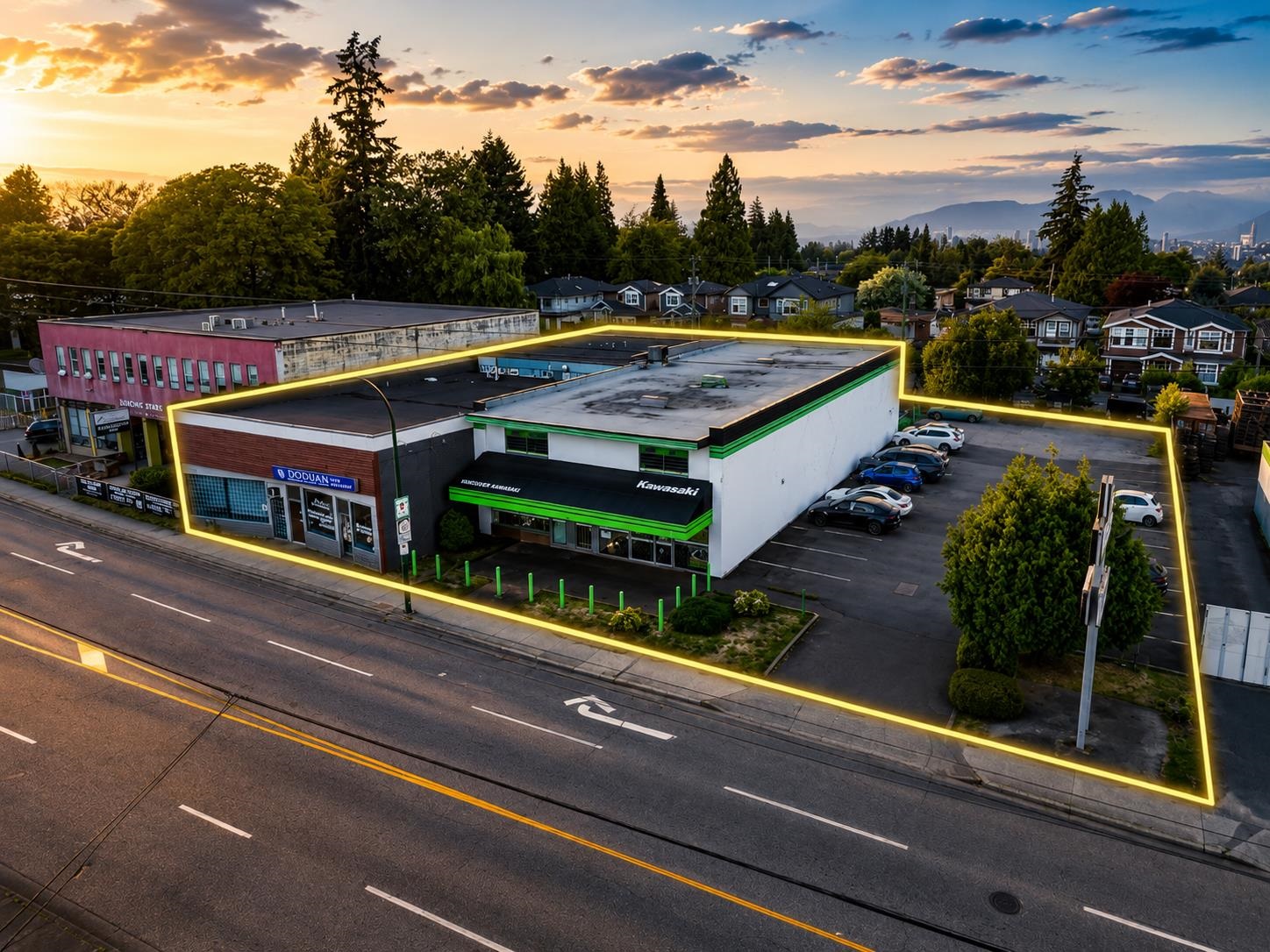 7767 EDMONDS STREET