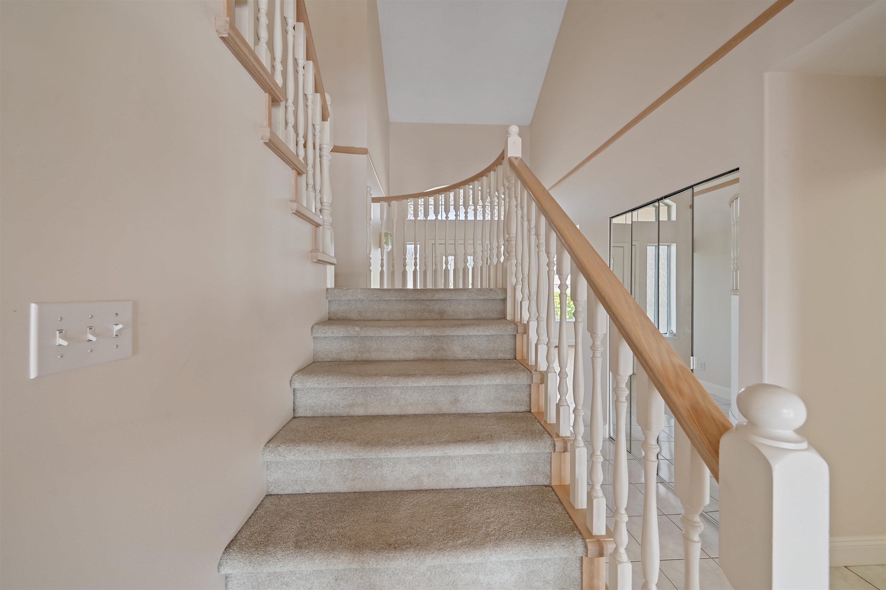 2677 FORTRESS DRIVE