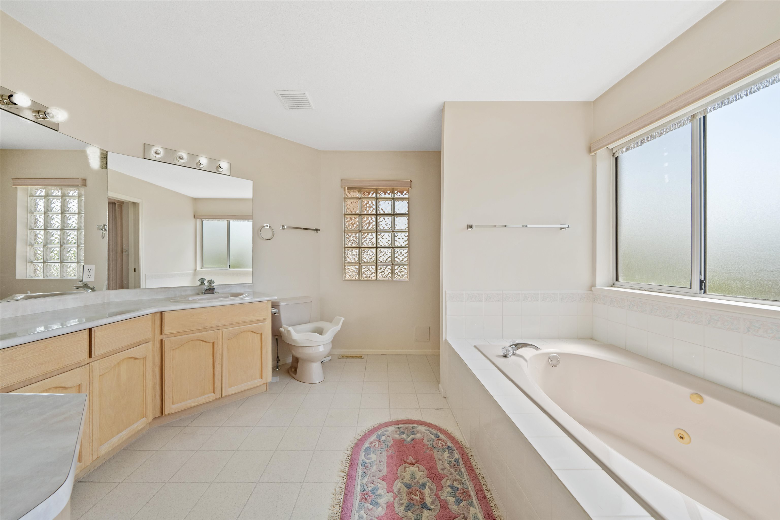 2677 FORTRESS DRIVE