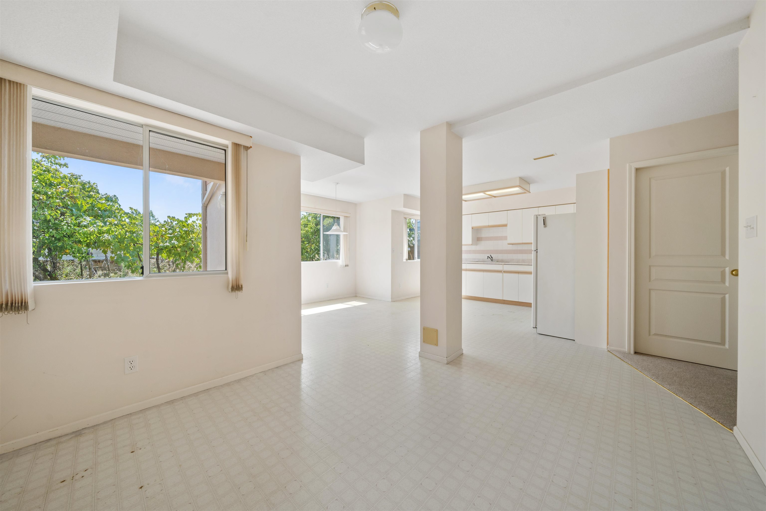 2677 FORTRESS DRIVE