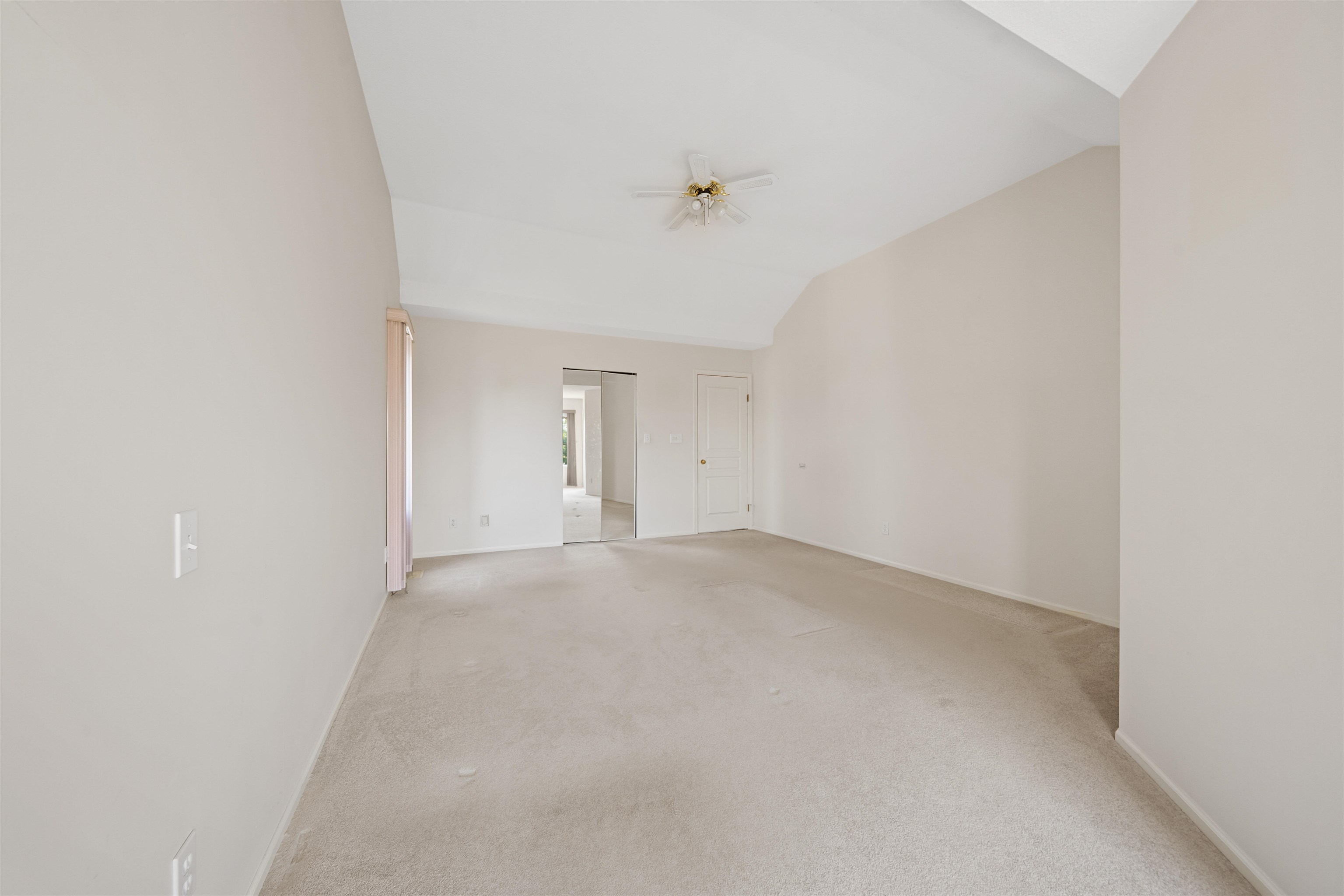 2677 FORTRESS DRIVE