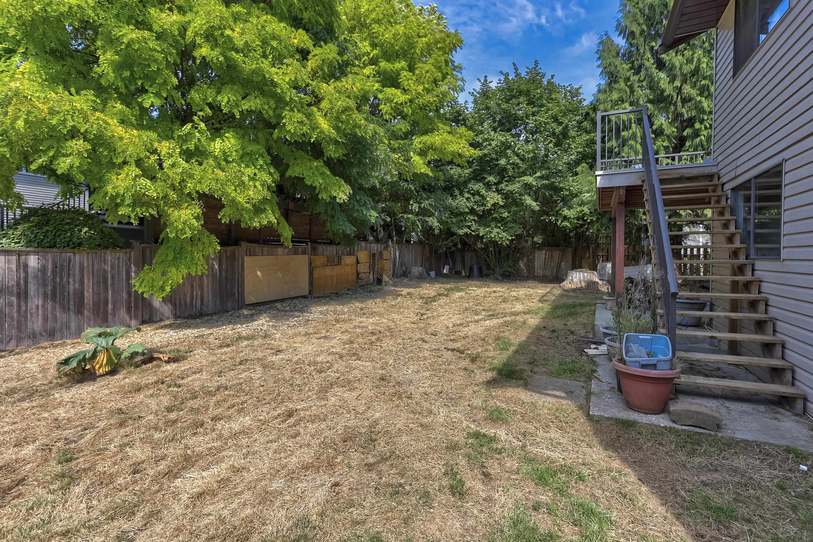12229 FOREST PLACE