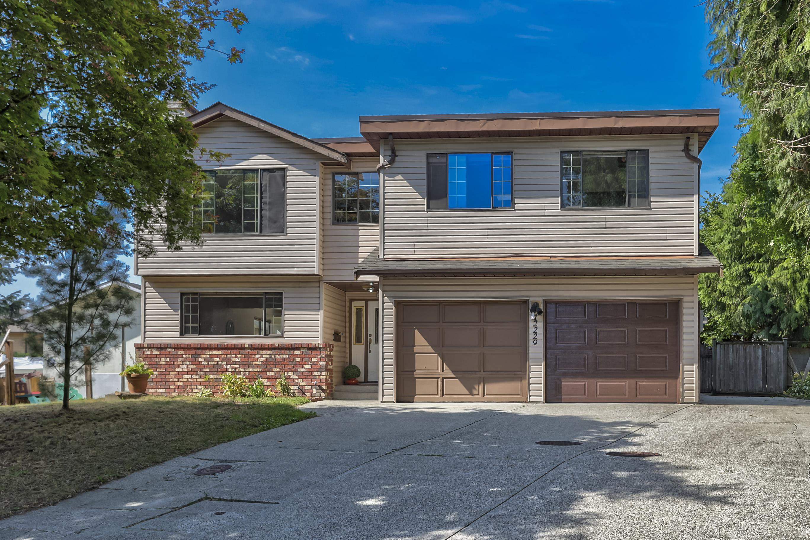 12229 FOREST PLACE