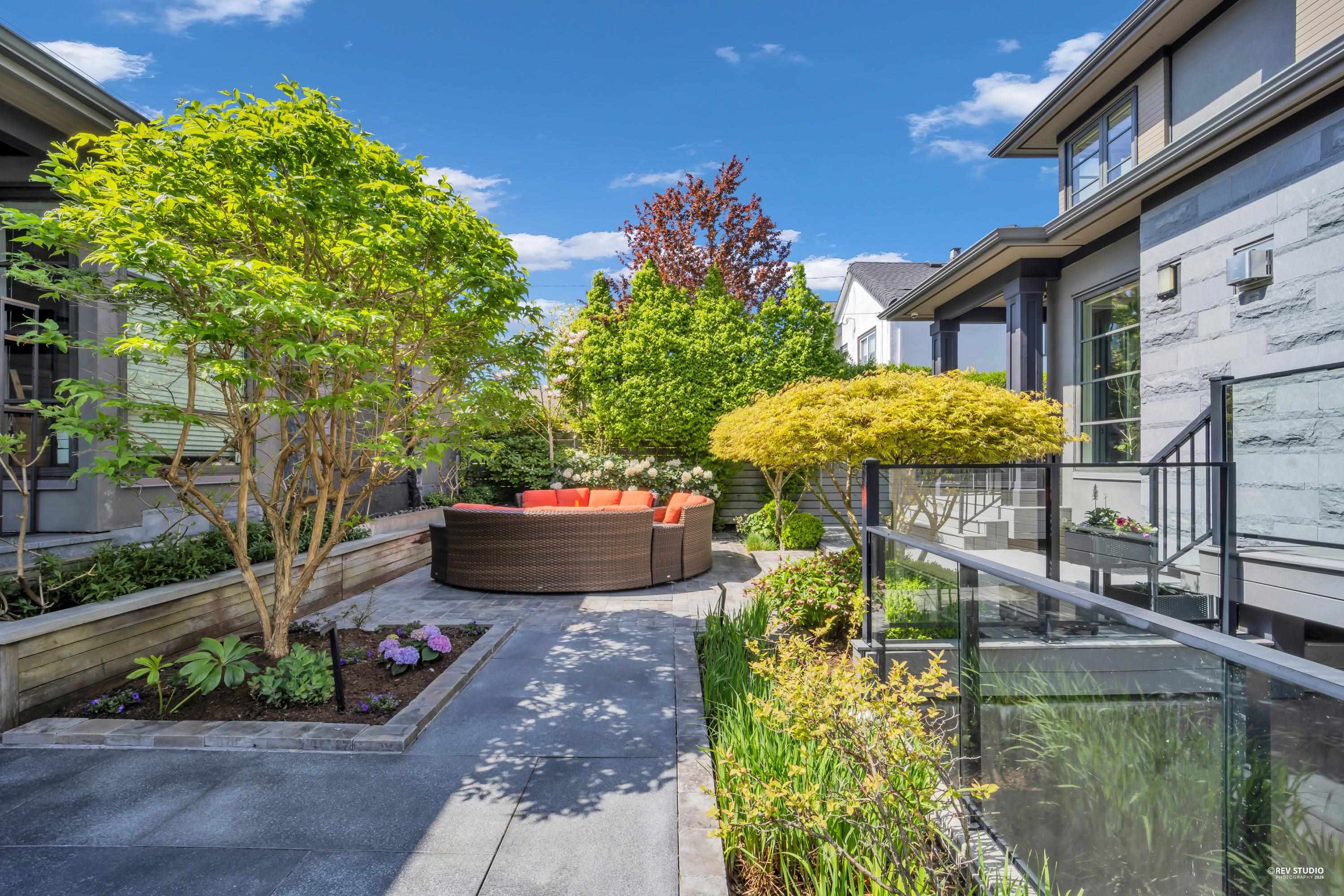 2820 W 32ND AVENUE