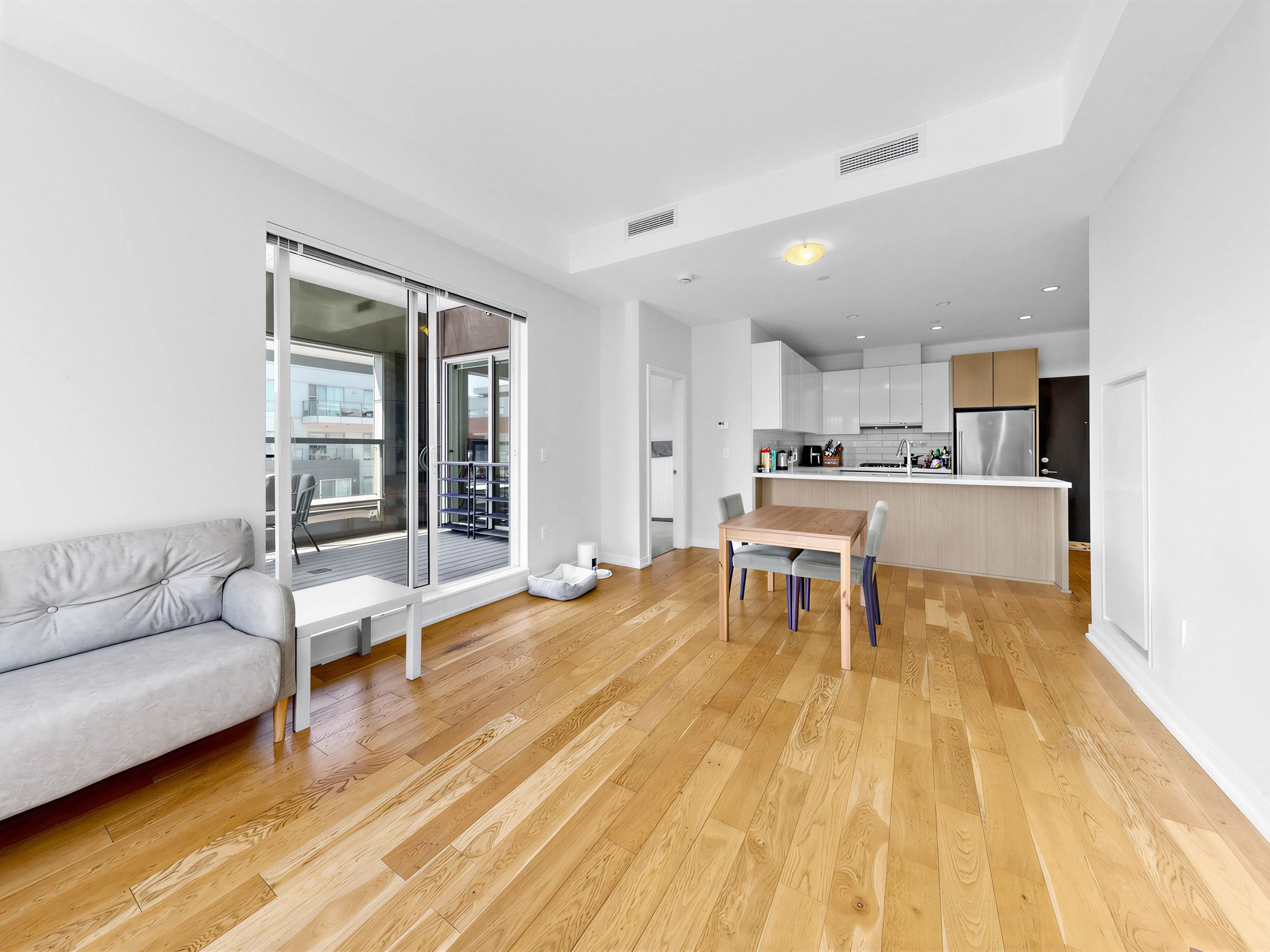 617 7008 RIVER PARKWAY