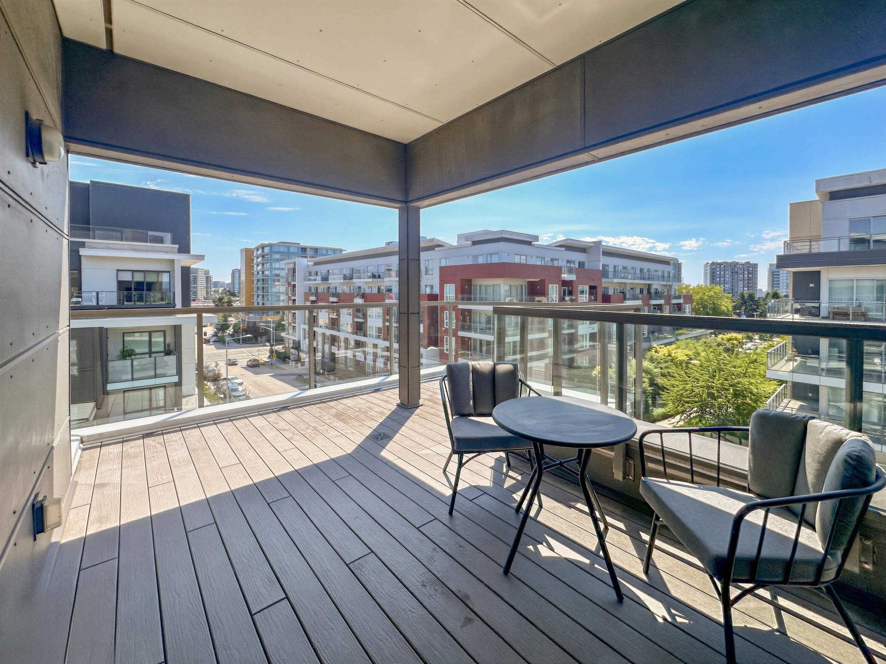 617 7008 RIVER PARKWAY