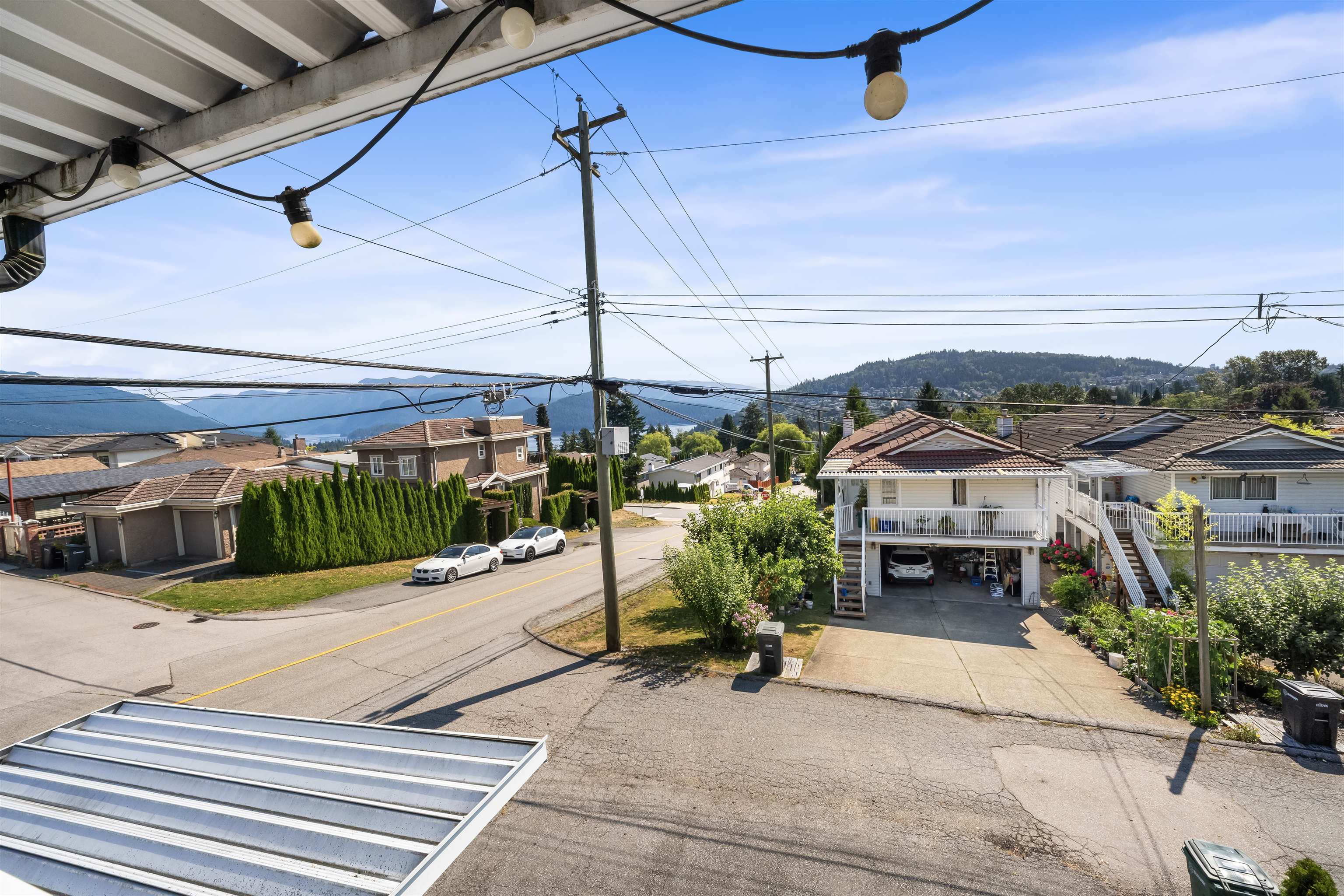 6 SEA AVENUE