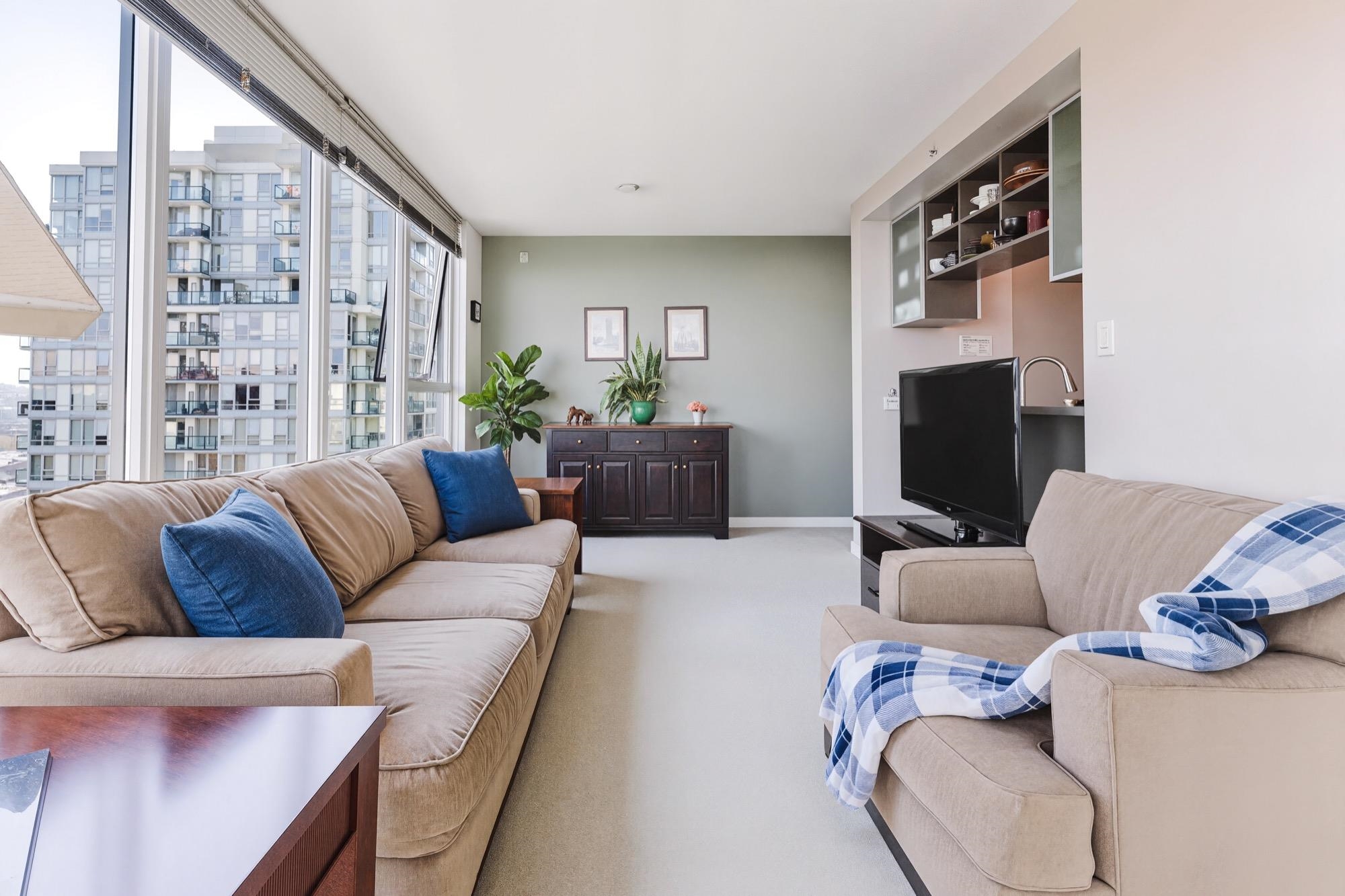 2305 928 BEATTY STREET