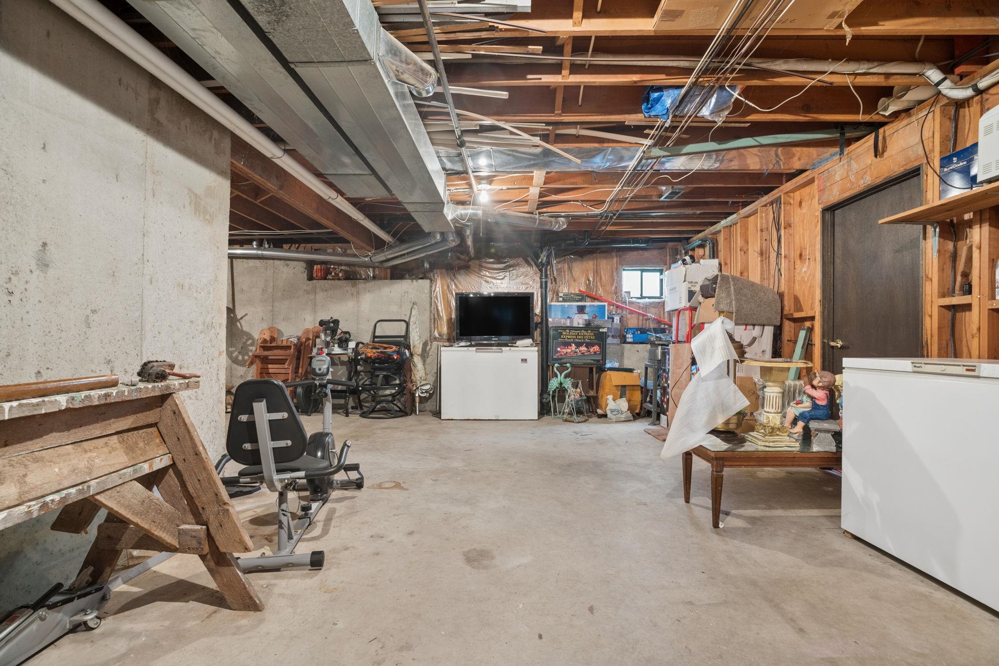 3225 PINDA DRIVE