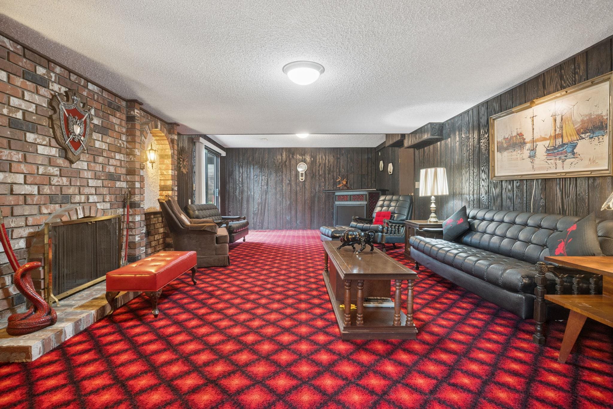 3225 PINDA DRIVE