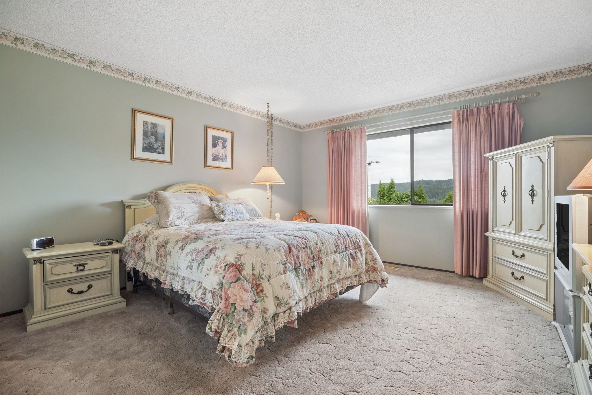 3225 PINDA DRIVE