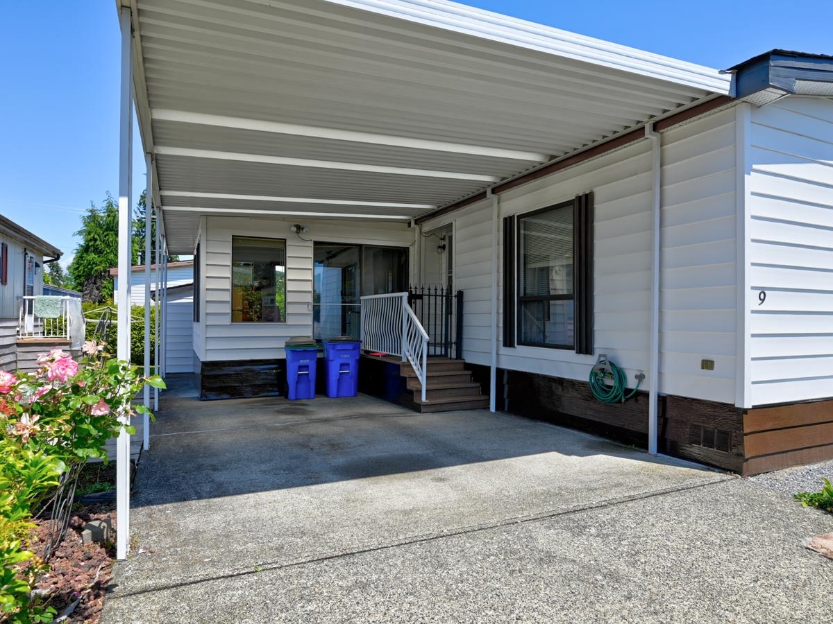 9 8670 156 STREET