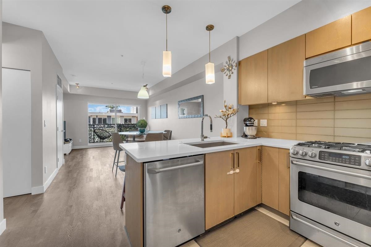503 10033 RIVER DRIVE