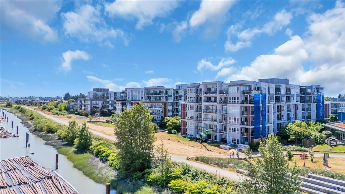 503 10033 RIVER DRIVE