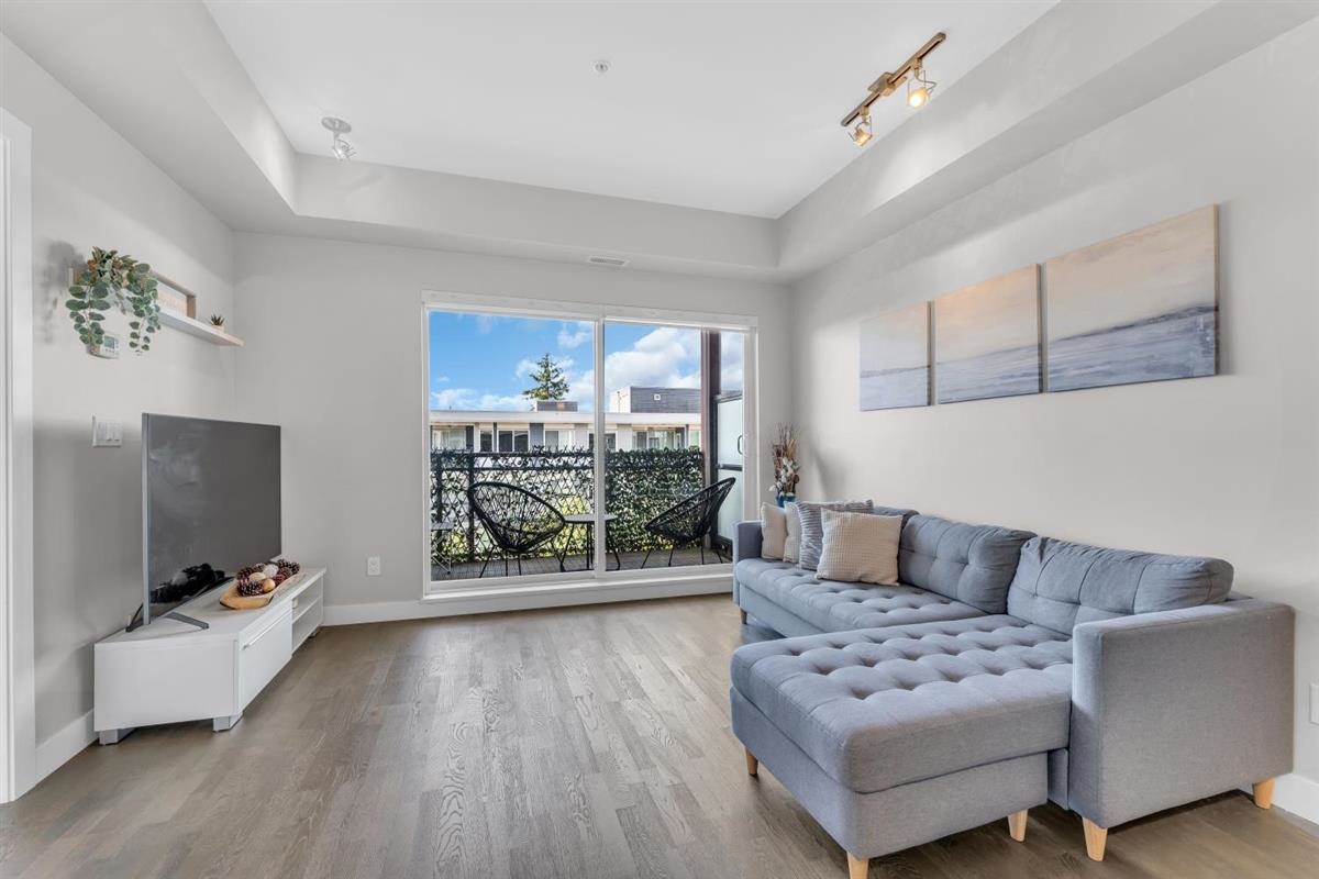 503 10033 RIVER DRIVE