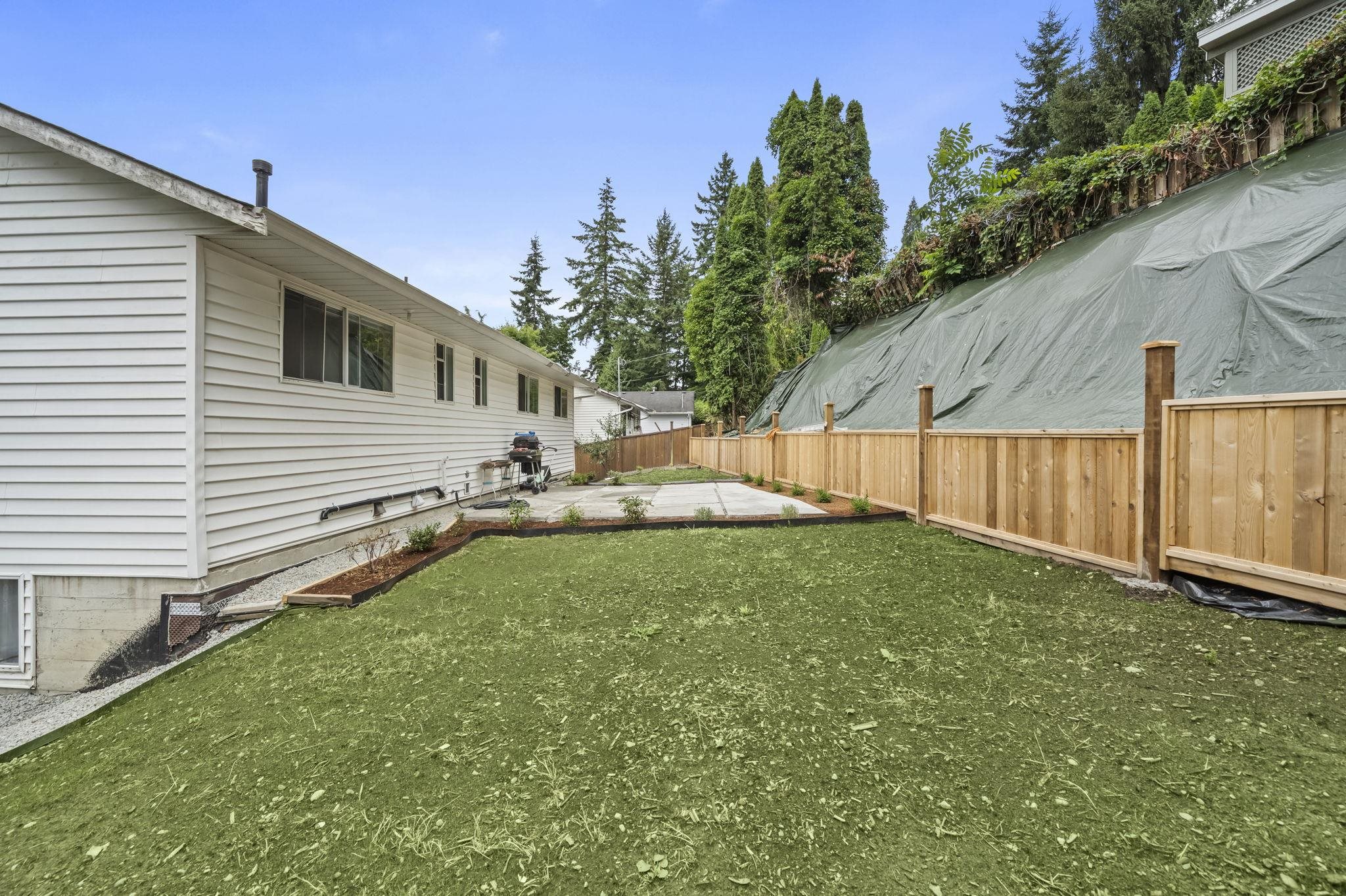 1125 CECILE DRIVE
